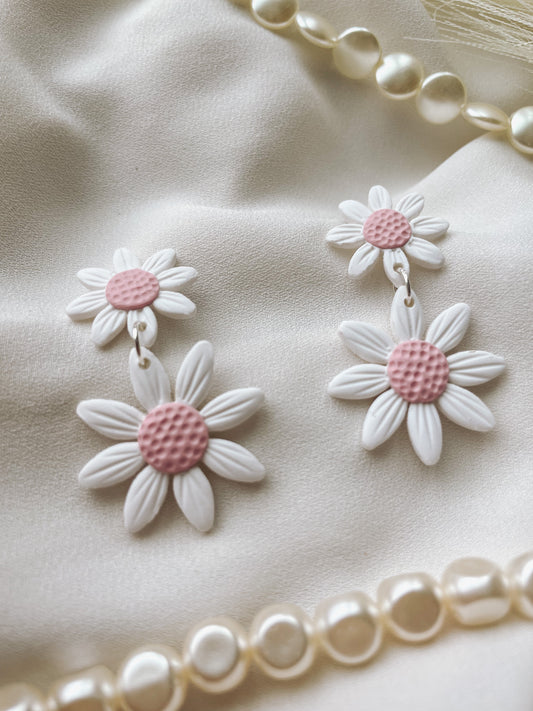 The “Gail” | Pink Daisy Earrings