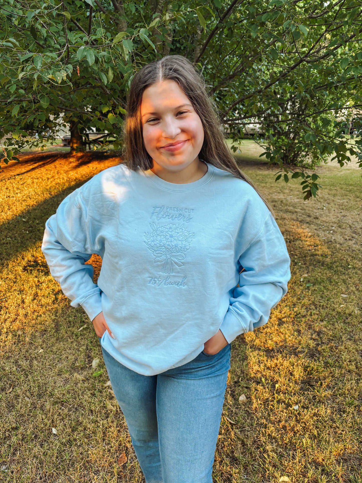 Vintage Flower Market Crewneck I Blue