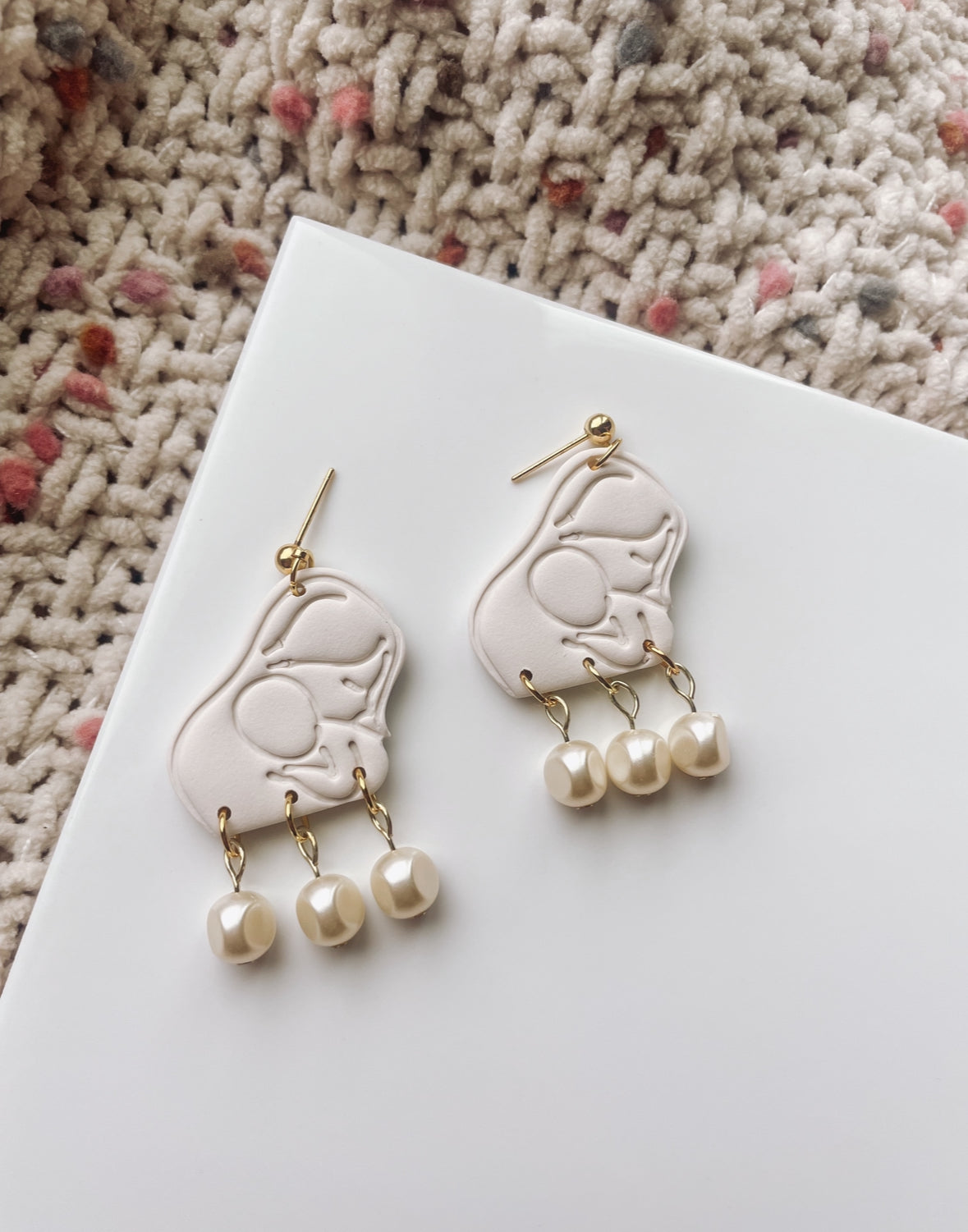 Mom Pearl Earrings