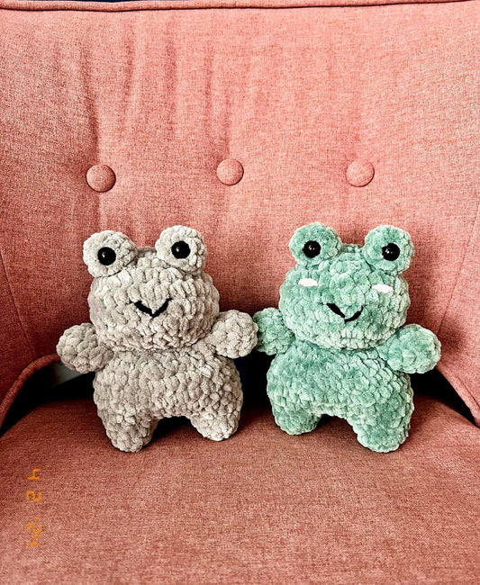 Hand-Crocheted Small Frog