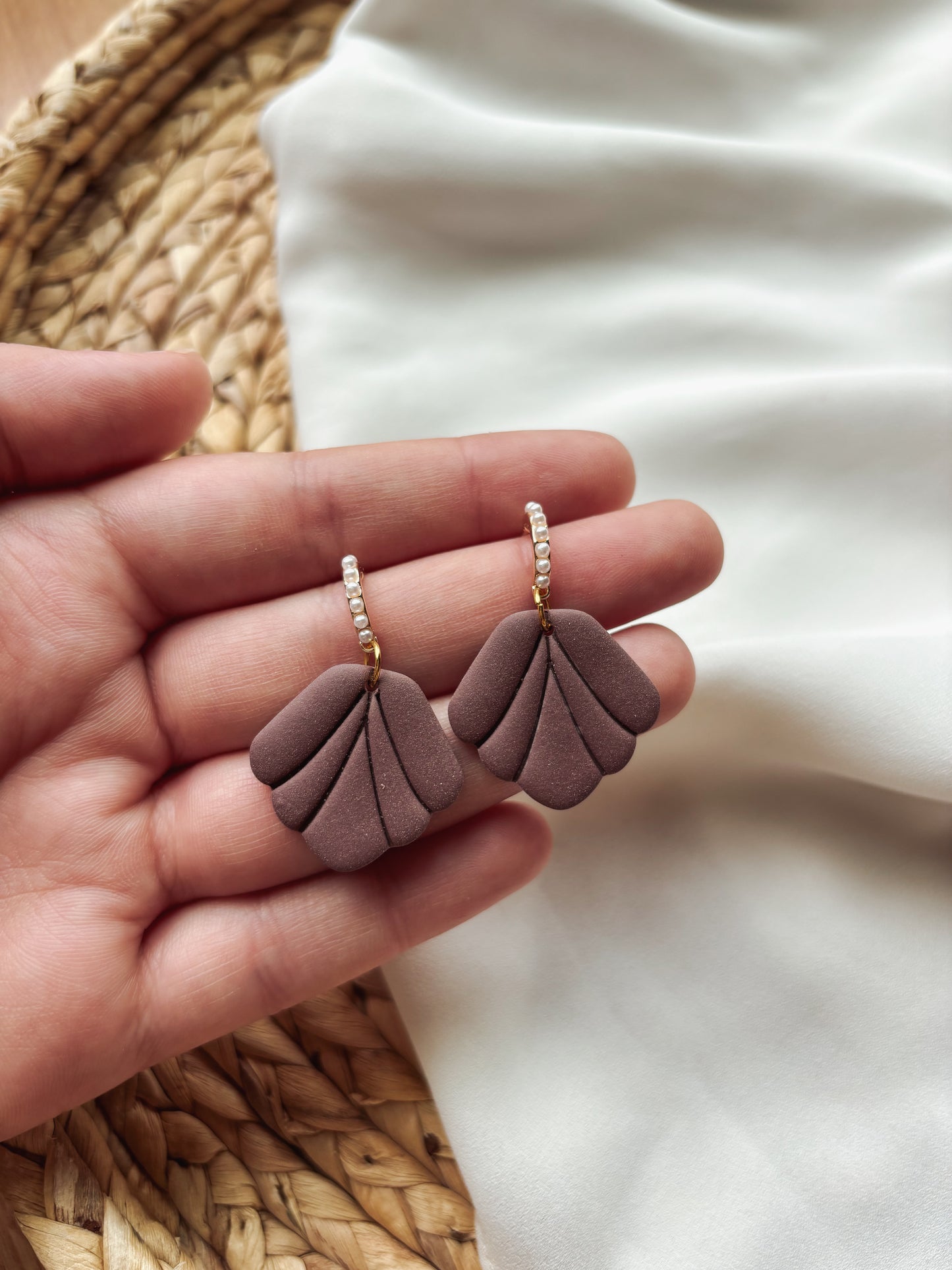 Chocolate Mini Scallop Earrings